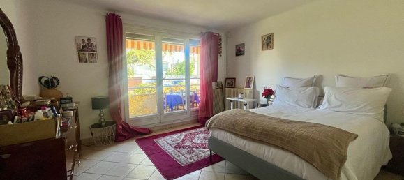 Квартира с 1 спальней в Марсель, Франция № 299275 4