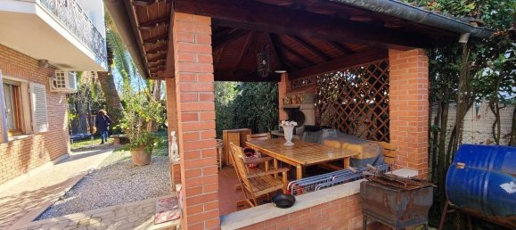 6 bedrooms Villa in Forte dei Marmi, Italy No. 59532 11