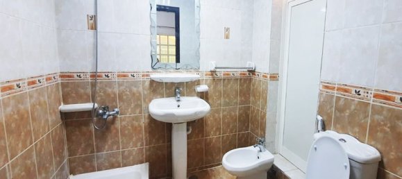 Villa T6 em Abu Dhabi, UAE N.º 33360 15