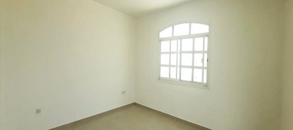 Villa T6 em Abu Dhabi, UAE N.º 33360 10