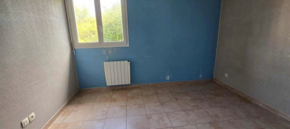 3 bedrooms House in Le Luc, France No. 318609 14