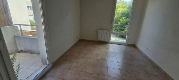 3 bedrooms House in Le Luc, France No. 318609 12