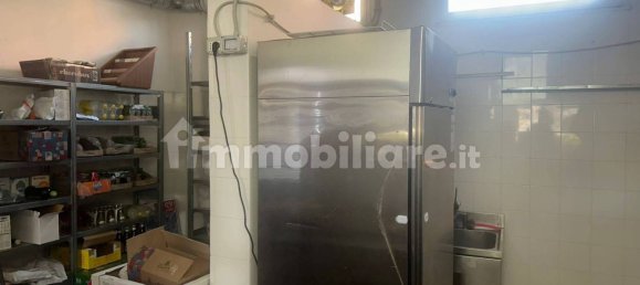 Propiedad comercial de 1 habitación en Mentana, Italy No. 284875 10