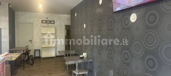 Propiedad comercial de 1 habitación en Mentana, Italy No. 284875 5
