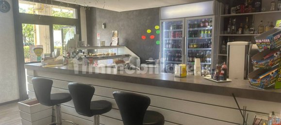 Propiedad comercial de 1 habitación en Mentana, Italy No. 284875 14