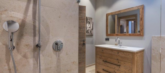 4غرفة شقة في Kitzbuhel, Austria رقم 61776 32