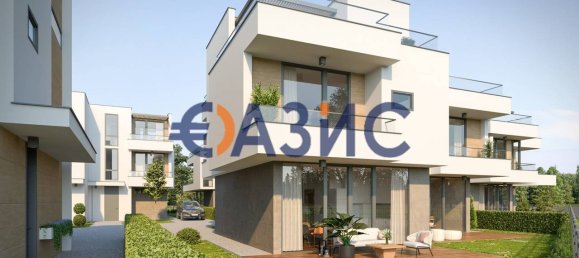 3 bedrooms Apartment in Burgas, Bulgaria No. 895 7