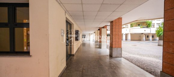 Apartamento de 2 dormitorios en Milan, Italy No. 357829 36