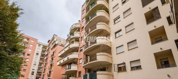 Apartamento de 2 dormitorios en Milan, Italy No. 357829 37