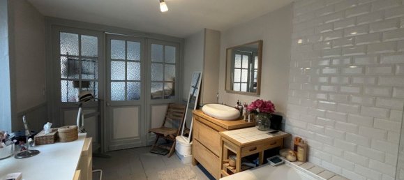 4 bedrooms House in Tourcoing, France No. 209514 9