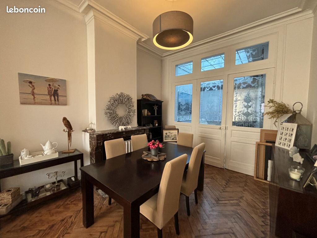 4 bedrooms House in Tourcoing, France No. 209514