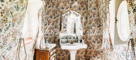 15 rooms House in Joue-les-Tours, France No. 54662 8