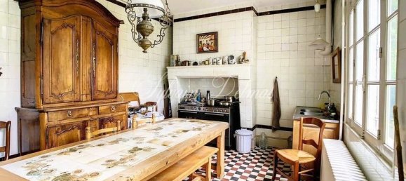 15 rooms House in Joue-les-Tours, France No. 54662 3