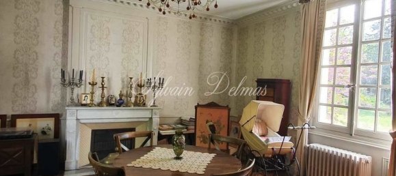 15 rooms House in Joue-les-Tours, France No. 54662 10