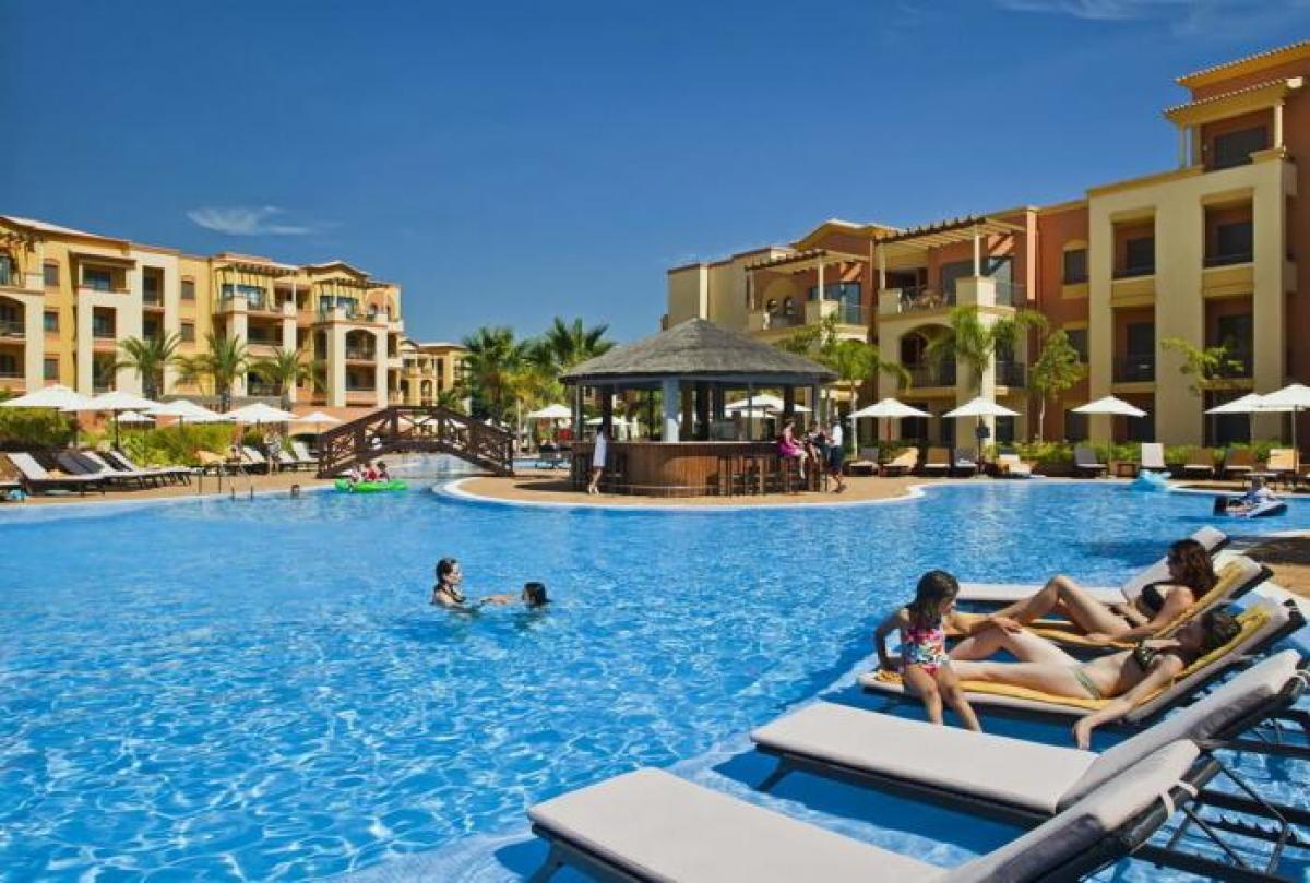 2 bedrooms Apartment in Loule, Portugal No. 1042