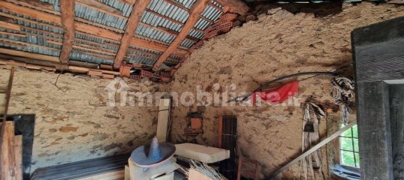 2 rooms House in Berzo Demo, Italy No. 164479 6