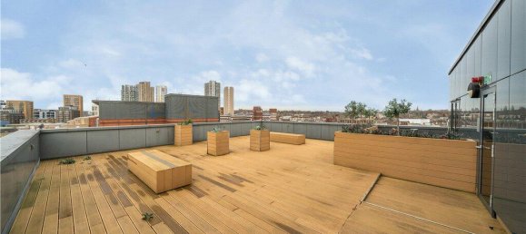 Studio in Lewisham, United Kingdom No. 7792 8