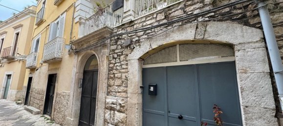 2-salle Appartement à Bitonto, Italy No. 41910 14