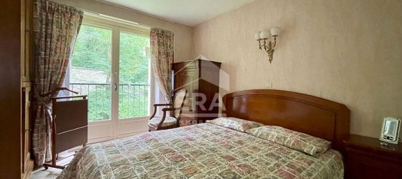 2 bedrooms Apartment in Ville-d'Avray, France No. 184071 2