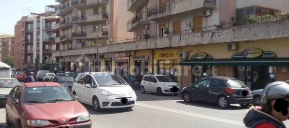1 room Commercial property in Messina, Italy No. 375223 2