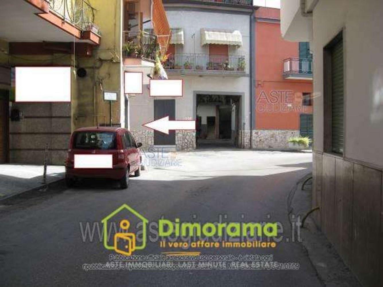 5 rooms Apartment in Striano, Italy No. 9549