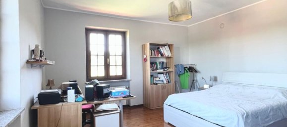 8 bedrooms House in Cossato, Italy No. 321333 31