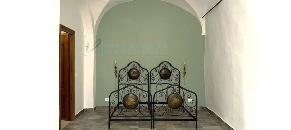 4 rooms Apartment in Pieve di Teco, Italy No. 180170 7