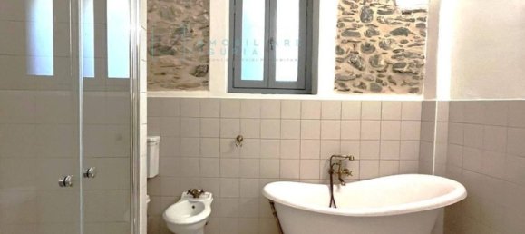 4 rooms Apartment in Pieve di Teco, Italy No. 180170 9