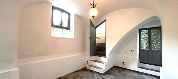 4 rooms Apartment in Pieve di Teco, Italy No. 180170 20