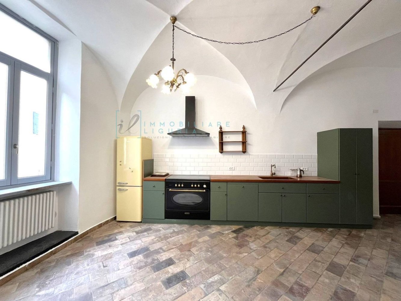 4 rooms Apartment in Pieve di Teco, Italy No. 180170