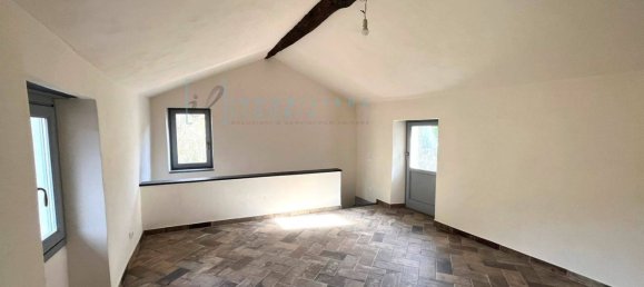 4 rooms Apartment in Pieve di Teco, Italy No. 180170 23