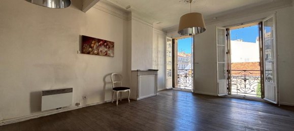 Apartamento de 1 dormitorio en Toulon, France No. 294277 2