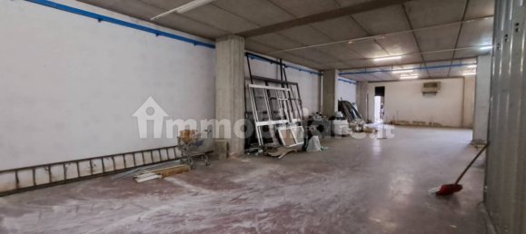 450m² Warehouse in Albino, Italy No. 260188 10