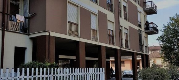 Квартира с 3 комнатами в Нови Лигуре, Италия № 130588 5