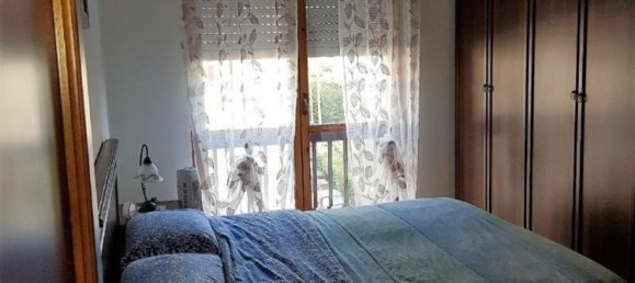 Квартира с 3 комнатами в Нови Лигуре, Италия № 130588 3