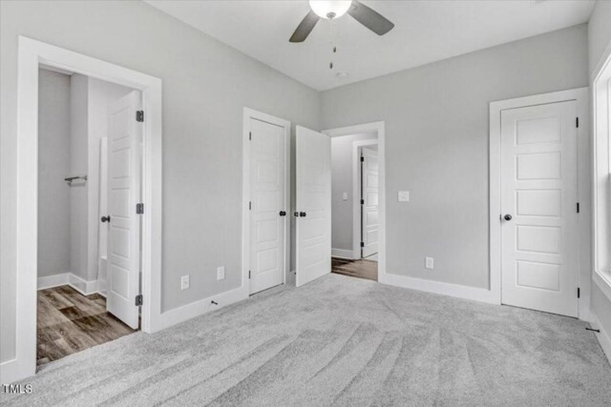 3 bedrooms House in La Grange, USA No. 386292