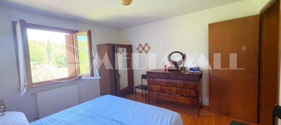 3 Schlafzimmer Haus in Pordenone, Italy, Nr. 281308 14