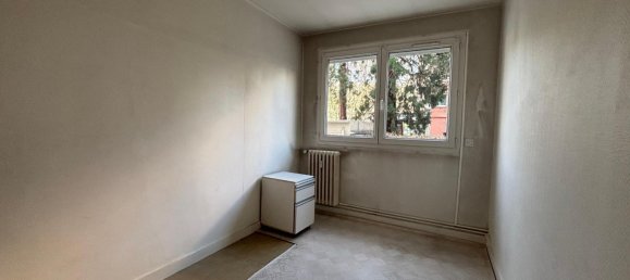 Apartamento de 2 dormitorios en Saint-Etienne, France No. 273024 5