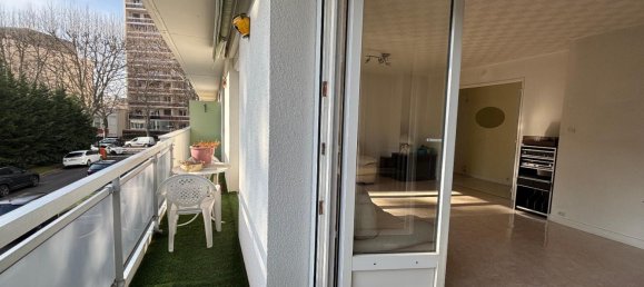 Apartamento de 2 dormitorios en Saint-Etienne, France No. 273024 3