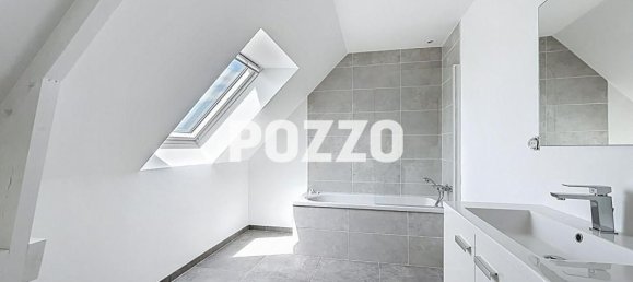 3 bedrooms House in Manche, France No. 360213 12