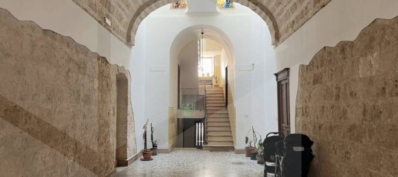 3 Schlafzimmer Wohnung in Bari, Italy, Nr. 18422 28