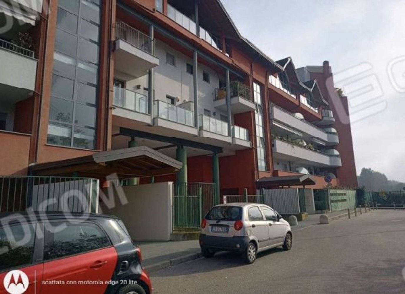 Квартира с 2 комнатами в Леньяно, Италия № 295978