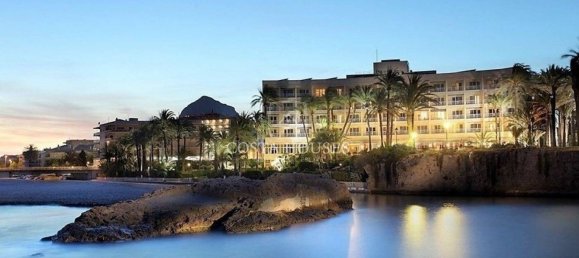 4 Schlafzimmer Villa in Alicante, Spain, Nr. 67158 25