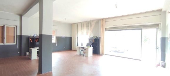 90m² Office in Monticelli Brusati, Italy No. 149999 10
