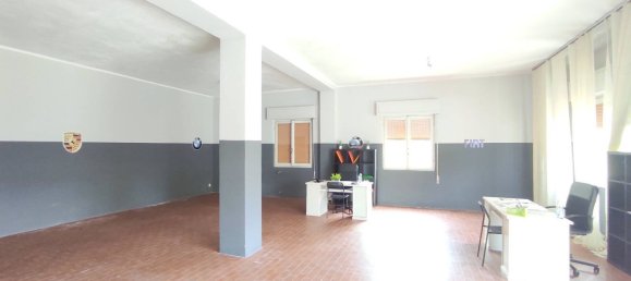 90m² Office in Monticelli Brusati, Italy No. 149999 16