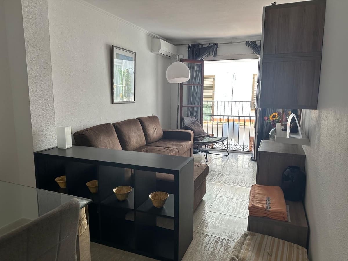 1 bedroom Apartment in Marbella, Spain No. 184240
