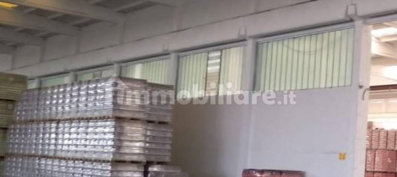  مستودع في Bovisio Masciago, Italy 3633متر مربع رقم 362958 2
