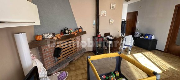 2 bedrooms Apartment in Gropparello, Italy No. 227772 3