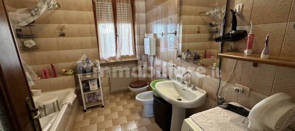 2 bedrooms Apartment in Gropparello, Italy No. 227772 9