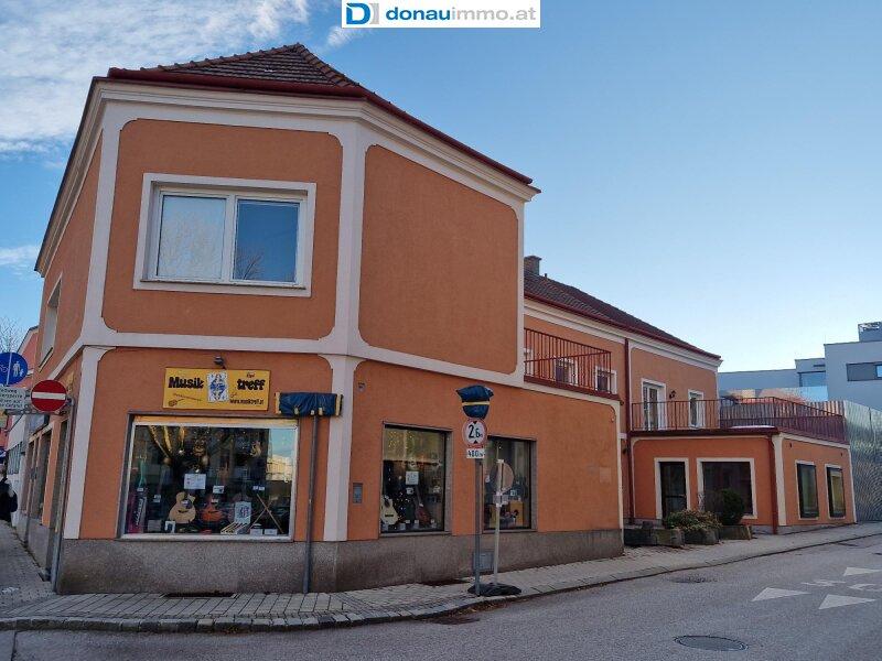 499m² Commercial property in Neunkirchen, Austria No. 99897